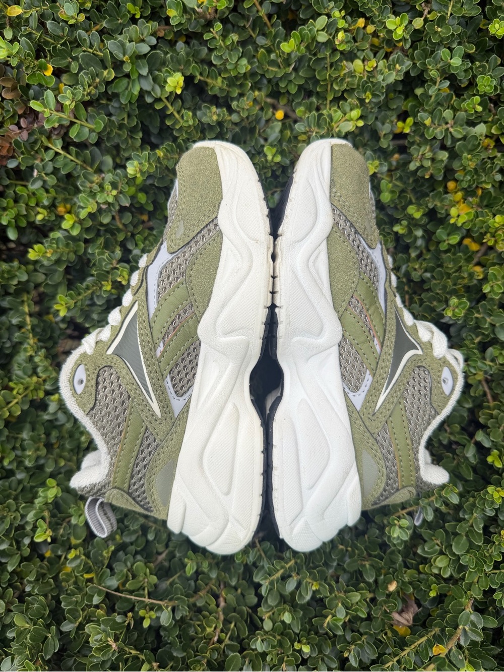 Reebok Charge Run Unisex Kids Sage White Gray Mesh Chunky Athletic Sneaker Sz 11 - Picture 11 of 15